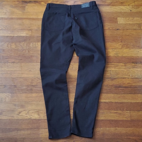 Levi's 721 High Rise Skinny Jeans: Busted Knees - Picture 6 of 10